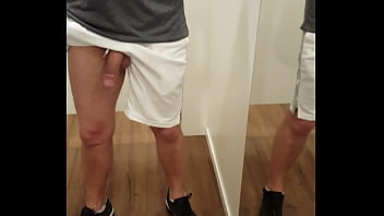 Preview 4 of Wank Off Mum - Pau babando no provador