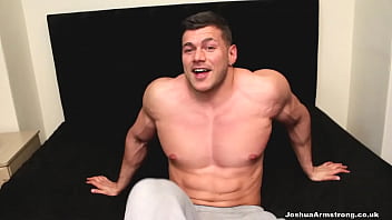 Preview 2 of Difforetion - A full on muscle masturbation show
