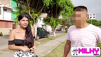 Preview 2 of T Amil Xnxx - Profesora de ingles es pillada en la calle por un falso fotografo