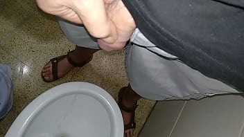 Preview 3 of Kata Baru - VID 20170810 meada ma&ntilde_anera en el bar