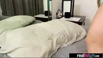 Preview 1 of Iggie Izela - (lily rader) Amateur Girl Put On Cam An Amazing Sex Show vid-21
