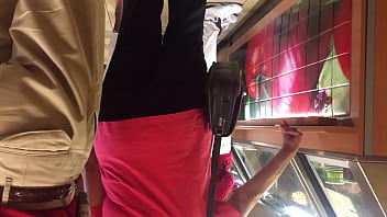 Preview 3 of Hd Moms 3gpkingcom - Ebiny booty in spandex leggins