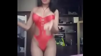 Preview 2 of 2 Bhina - Trans Funkeira Rebolando I