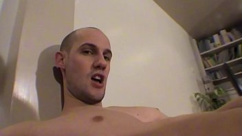 Preview 2 of Awel Cantik - Paris lovers have good sexe