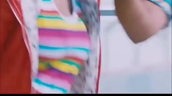 Preview 3 of Romina Tonda E Soda - shanvi boobs bounce
