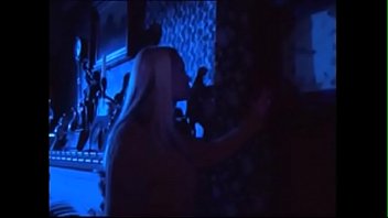 Preview 1 of Une Lesbienne Chaude Baise - 480P 600K 98840852