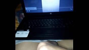 Preview 2 of Husband Sleeping3 - Lechita para chica de vicho rosado