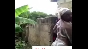 Preview 3 of Nari Parl - Busola Naija Girl Bathing Video Busted Online