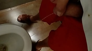 Preview 3 of Korean Mature Uncensored - VID 20170803 meando en el corte ingl&eacute_s