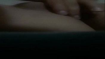 Preview 1 of Almankizporno - ARIQUE&Ntilde_A - MI NOVIA DE ARICA SE FROTA LA VAGINA 1