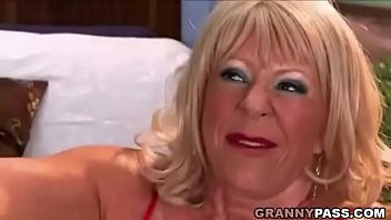 Preview 1 of Diamond Dolls Sex - Busty Granny Takes BBC Anal