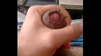 Preview 4 of New Pron Hub Videos - Passando o dedinho no pau babando em casa...