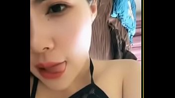 Preview 3 of Lasbaniya Girals - 大奶正妹風騷自拍