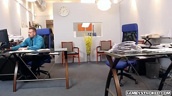Preview 1 of Japanassage Hotel - Horny chick Bambi Brooks getting banged by large dick