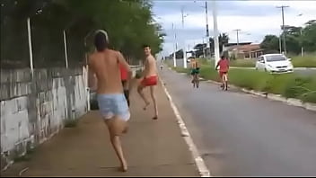 Preview 2 of Black Teen Ghetto Bukakkae - correndo de cueca