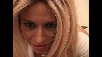 Preview 1 of Seachdady Fuck Skinny Girls - Geile Hausfrau l&auml_sst sich vom Fremden durchficken