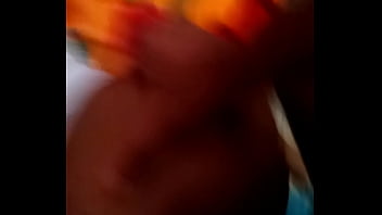 Preview 4 of Bokep Saat Menyususi - Marido liberou e eu comi a morena