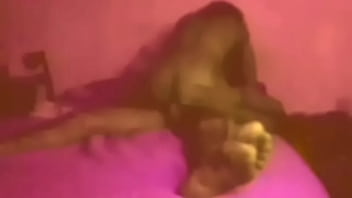 Preview 2 of Bangla Xxxxx New Video - la secretaria de mi escribana me miraba con ganas hasta que busco pija y termino siendo tremenda puta