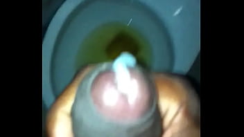Preview 4 of Errotic Ugly Movies - trim.E6965C25-3DB8-455E-9249-A3092E465A39.MOV