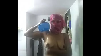 Preview 4 of Absolutely Yummy - bath 1