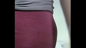Preview 1 of Yam Yam Blonde - Lil teaser