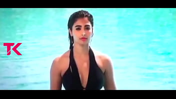 Preview 3 of Gay Glorhole Videos - Pooja hegde bikini scene in Dj-Duvvada-Jagannadham