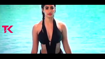 Preview 4 of Gay Glorhole Videos - Pooja hegde bikini scene in Dj-Duvvada-Jagannadham