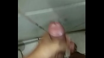 Preview 4 of Open From Google Xxx - Gozada gostosa no banheiro