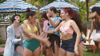 Preview 4 of Cristina Bianchini Matchmaker - Dua Lipa - New Rules (Official Music Video)