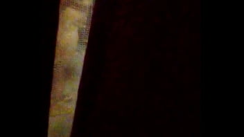 Preview 3 of Wwww98 - Espiando ala vecina al ba&ntilde_arse
