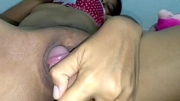 Preview 3 of Amateur Big Mounth - I jerk off in the bathroom until the room service cleaning girl comes in and helps me finish