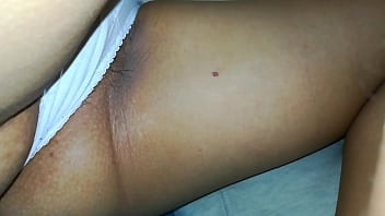 Preview 2 of Debbie Cook - mi esposa Alejandra bajo las sabanas