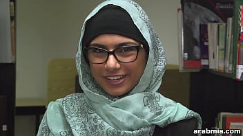 Preview 1 of Big Sex Smalls Amateur Videos - Mia Khalifa Takes Off Hijab and Clothes in Library (mk13825)