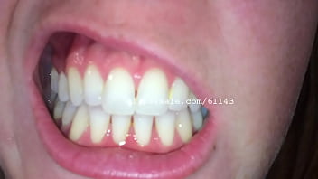 Preview 2 of Family Aunty Nepali Cheating - Mouth Fetish - Jessika&#039_s Mouth Video 5