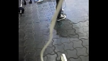 Preview 2 of Russian Old Youthful Piss - culona en el gym