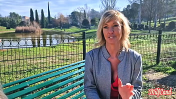 Preview 3 of Amazon Rough Strapon - Emmy,  une milf belge qui a chaud au cul Part 1