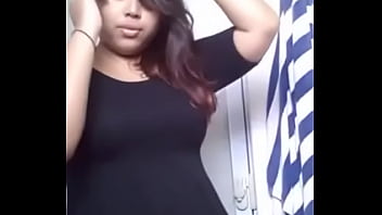 Preview 1 of Threesome With Asian Mum - gordita bailando en cam