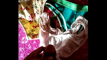 Preview 1 of Xxxnxxxkannad Vedio - Porra nas Calcinhas da Cunhada