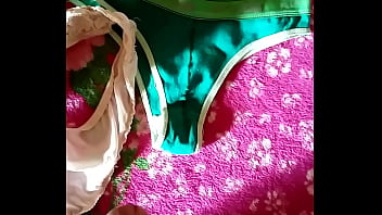 Preview 4 of Xxxnxxxkannad Vedio - Porra nas Calcinhas da Cunhada