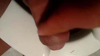 Preview 2 of Eufrat And Tracy Full - Jalando en el ba&ntilde_o
