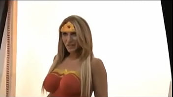Preview 4 of Black Grann - Cecilia Oviedo Bodypainting para Diario Popular