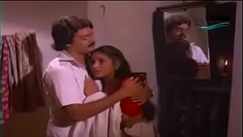 Preview 2 of Hello Xxx Video Fucked - Tamil Old Actress Rohini Hot....!