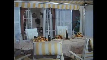 Preview 3 of Orgia Mexicana - La Suocera In calore... Part 1 (Full porn movie)