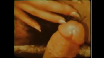 Preview 3 of Small Lesbionfuck - --vintageusax-HCVHE0475
