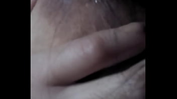 Preview 2 of Teen Amatur Test - Chupandome la teta