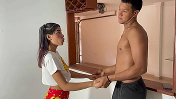 Preview 2 of 3gpsexy Fuck Video - Le ruego a mi hermanastro que me folle con su enorme pene,  y termina d&aacute_ndome una rica follada PT1