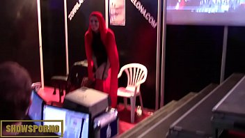 Preview 1 of Chalne Wale Xxx Movies Ful - Dwarfs fucking little ridding hood on stage