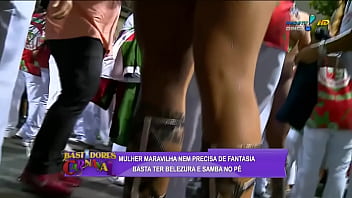 Preview 2 of Dog Girl Sexvideos - Carnaval 2014 - Camila Gomes