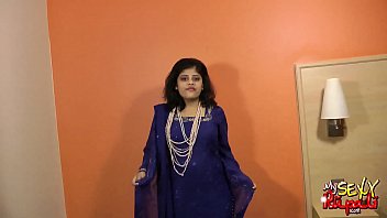 Preview 1 of 3pusy 1vegina - Gujarati Indian Next Door Girl Rupali Acting As Pornstar