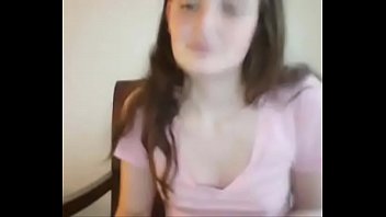 Preview 4 of Chut Virgin - Very cute girl playing  at nowcamgirls.com